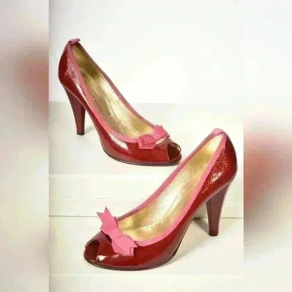 2000s MARC  BY MARC JACOBS Red Patent Leather Bow Peep Toe Pumps 40EU 10US Italy - Picture 1 of 8